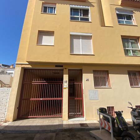 Torremolinos Centro - Beautiful , Newly Renovated 2 Bedroom Apartment Luaran gambar