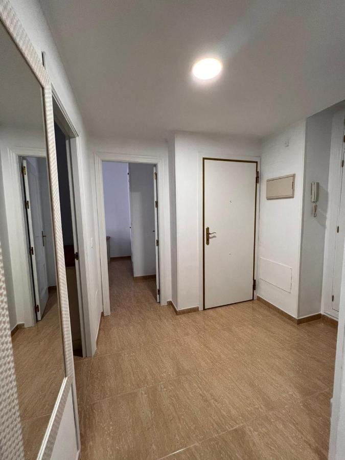 Torremolinos Centro - Beautiful , Newly Renovated 2 Bedroom Apartment Luaran gambar