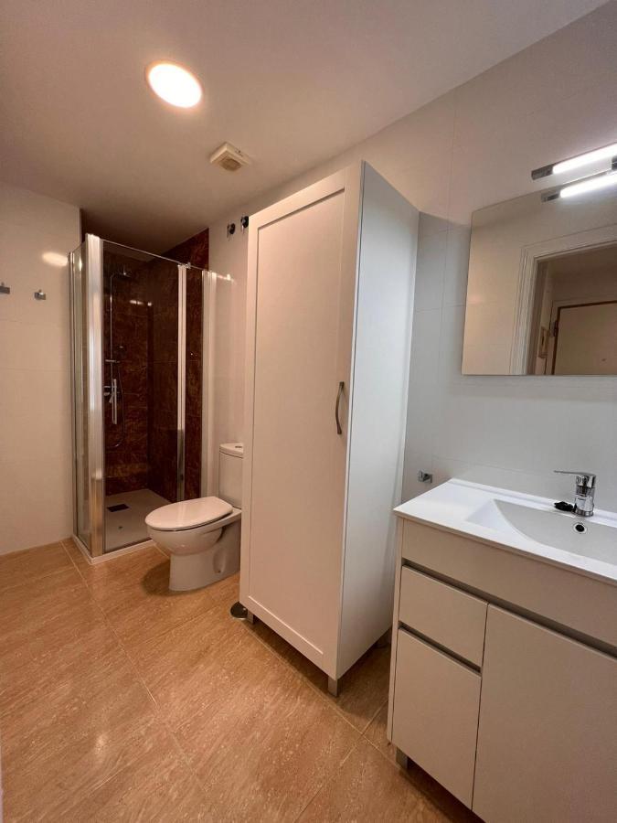 Torremolinos Centro - Beautiful , Newly Renovated 2 Bedroom Apartment Luaran gambar